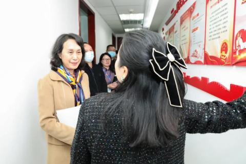 罗湖区人大常委副主任谭会茹一行莅临东升国际调研