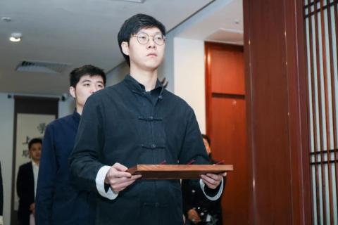 罗湖区人大常委副主任谭会茹一行莅临东升国际调研