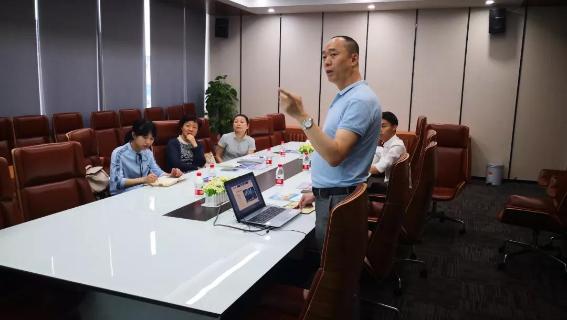 赣江南昌经开区领导受邀访问东升国际加速器，为优质项目落地南昌创造新机遇