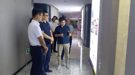 江西赣江新区一行领导到东升国际加速器考察调研